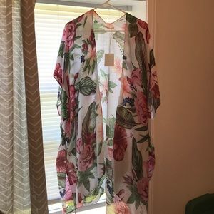 Zulilly- White and Floral Kimono